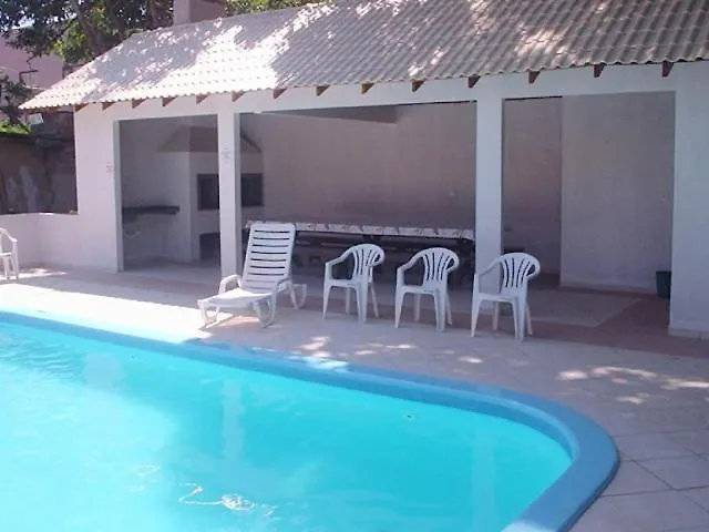 Pousada Rota do Sol Bombinhas suítes sem café da manhã e sem limpeza 0*,  Brasil